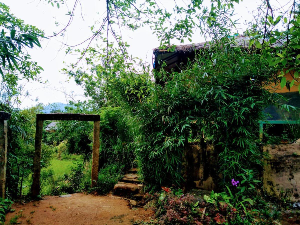 Koomankolly Resort Thirunelly Exterior photo