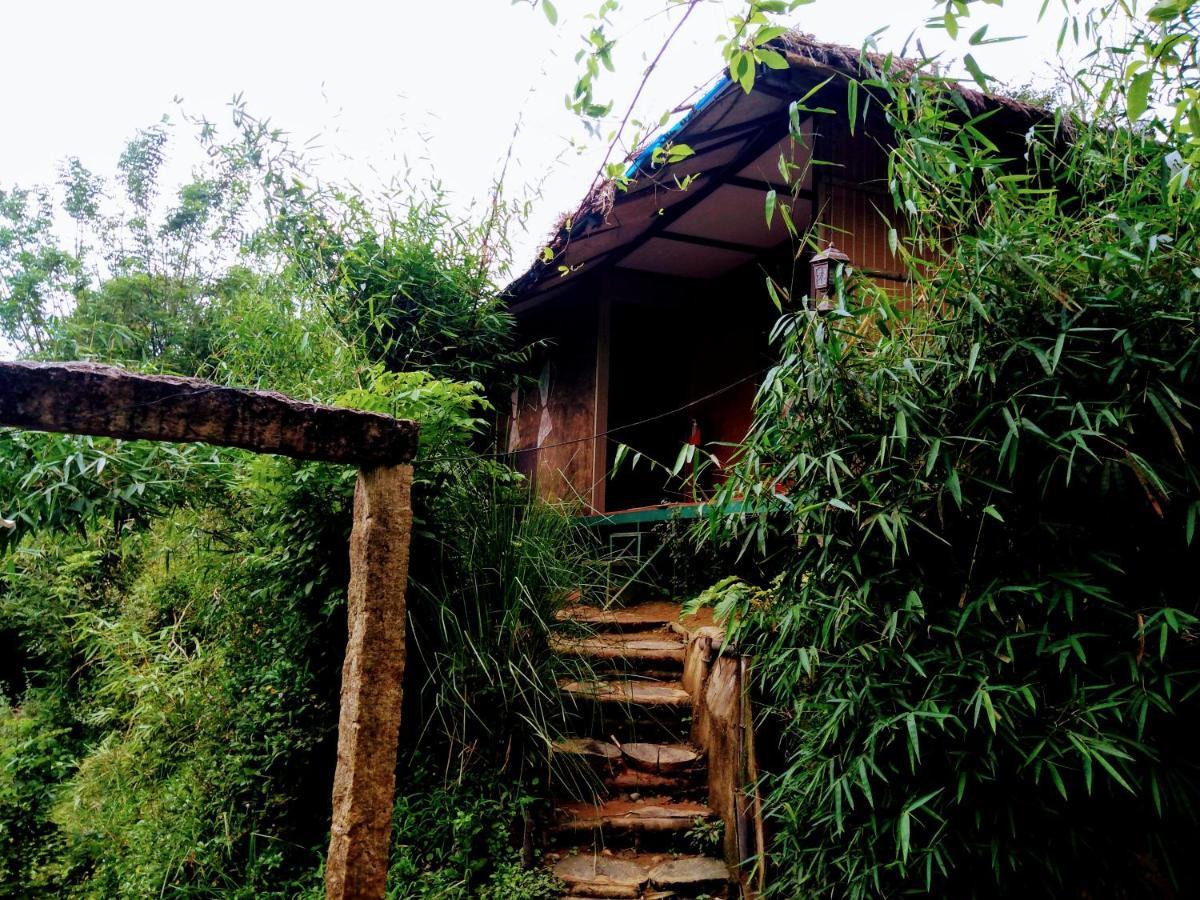Koomankolly Resort Thirunelly Exterior photo