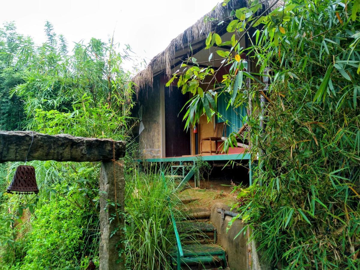 Koomankolly Resort Thirunelly Exterior photo
