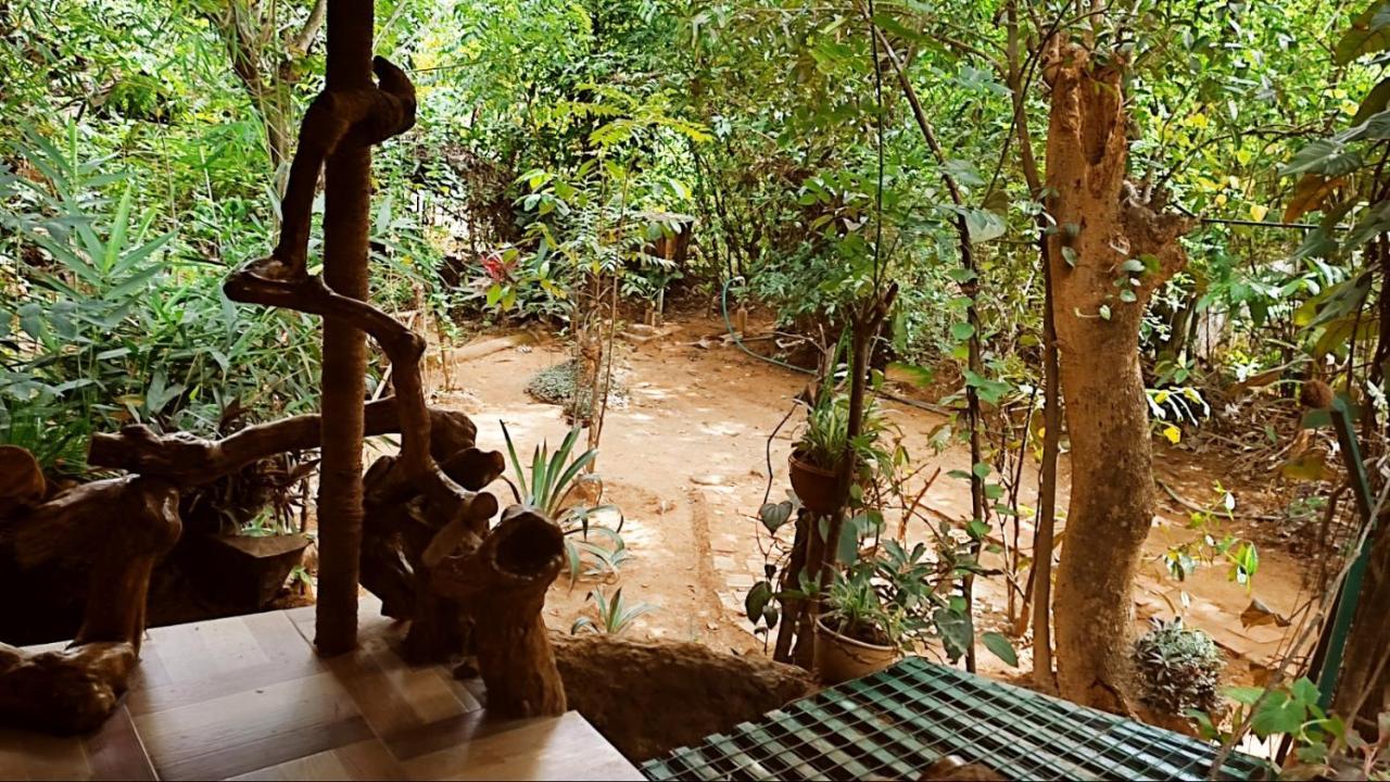 Koomankolly Resort Thirunelly Exterior photo