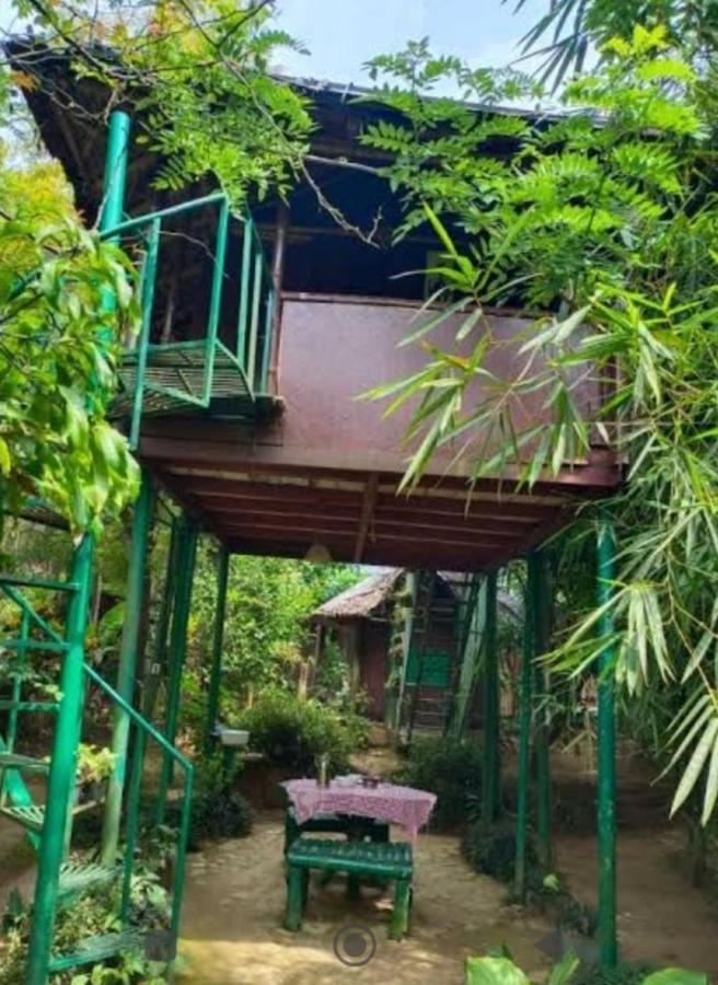 Koomankolly Resort Thirunelly Exterior photo