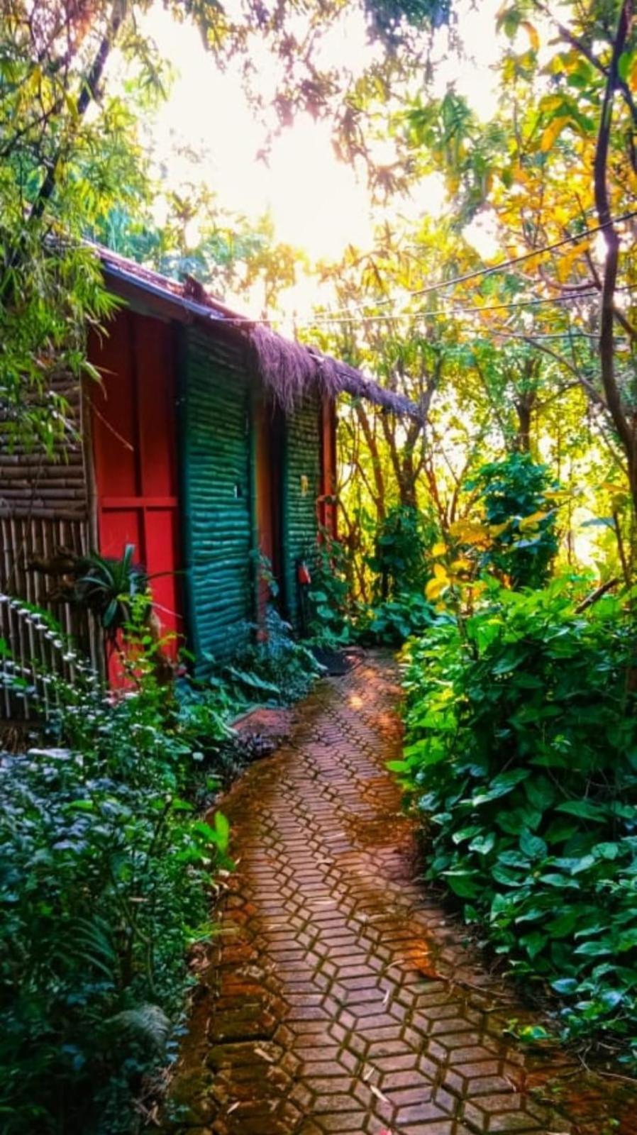 Koomankolly Resort Thirunelly Exterior photo