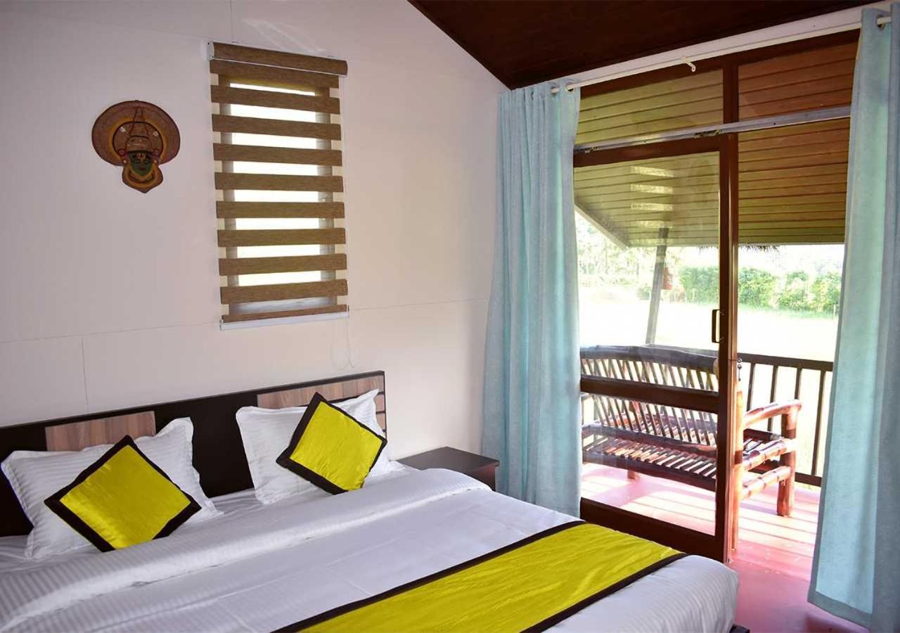 Koomankolly Resort Thirunelly Exterior photo