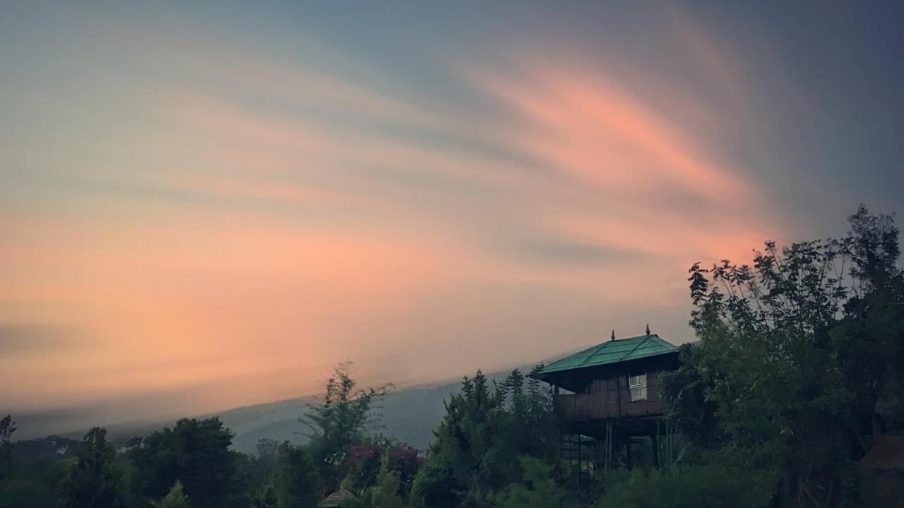 Koomankolly Resort Thirunelly Exterior photo